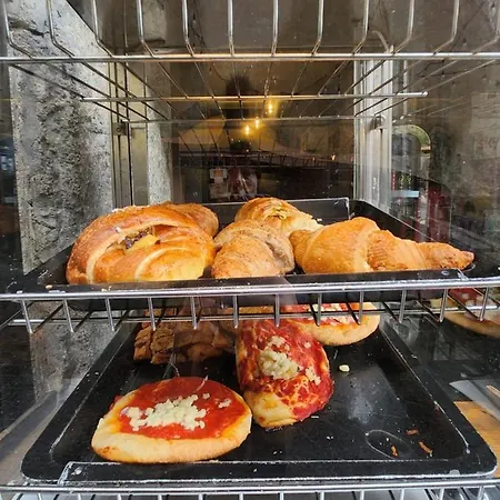 San Gennaro Bis * Neapol